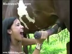 Adorable sporty brunette gets a biggest spunk flow after giving head to horse
